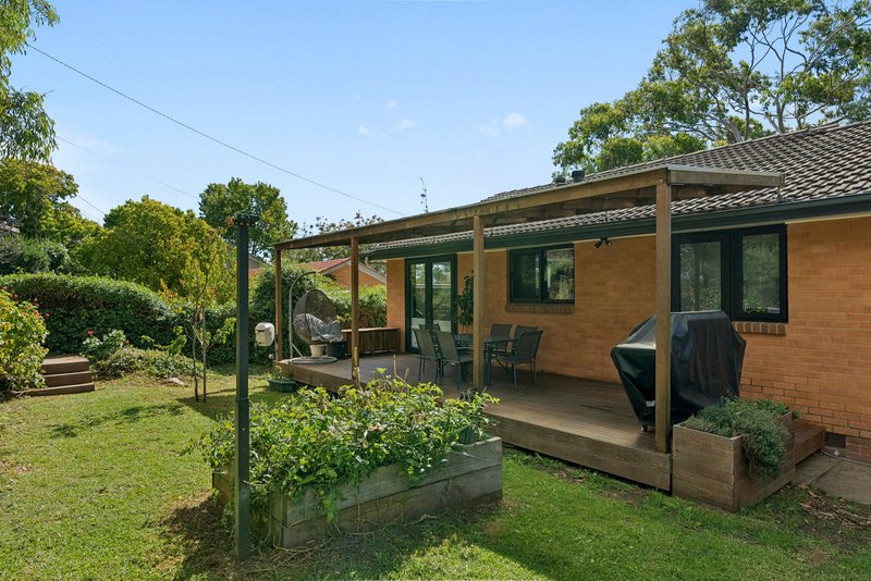 Photo - 64 Bendigo Street, Fisher ACT 2611 - Image 14