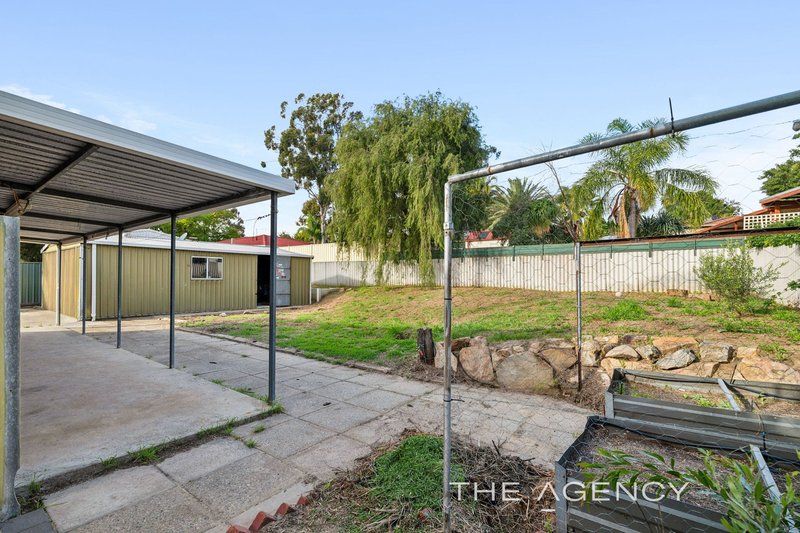 Photo - 64 Blackadder Road, Swan View WA 6056 - Image 20