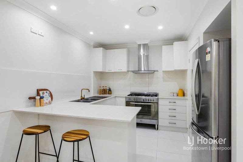 Photo - 64 Bradbury Street, Moorebank NSW 2170 - Image 5