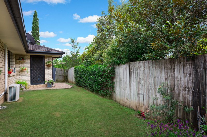 Photo - 64 Braeside Road, Bundamba QLD 4304 - Image 3