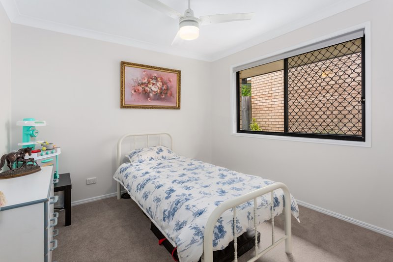 Photo - 64 Braeside Road, Bundamba QLD 4304 - Image 10