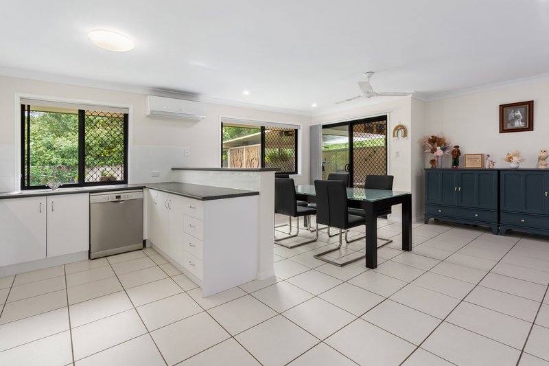 Photo - 64 Braeside Road, Bundamba QLD 4304 - Image 13