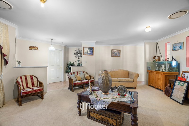 Photo - 64 Braidwood Drive, Australind WA 6233 - Image 5
