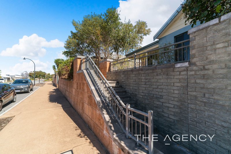 Photo - 64 Brixton Crescent, Ellenbrook WA 6069 - Image 25