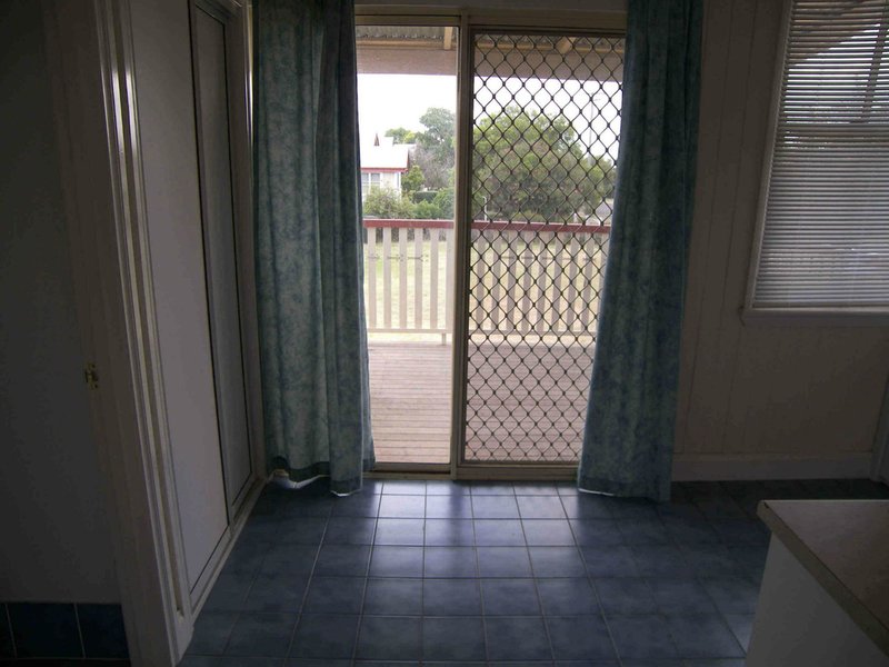 Photo - 64 Canning Street, Warwick QLD 4370 - Image 3