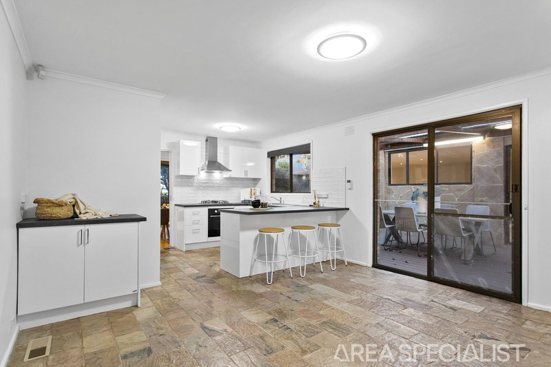 Photo - 64 Casuarina Drive, Frankston South VIC 3199 - Image 5