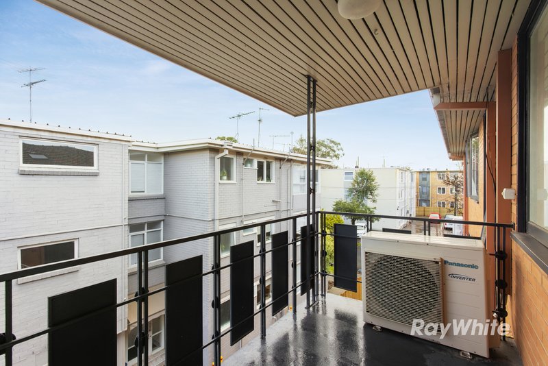 Photo - 6/4 Celeste Court, St Kilda East VIC 3183 - Image 7