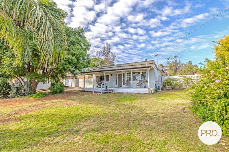 Photo - 64 Chaffey Street, Merbein VIC 3505 - Image 2