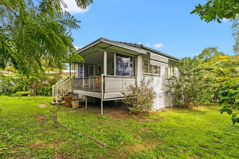 Photo - 64 Chalfont Street, Salisbury QLD 4107 - Image 6