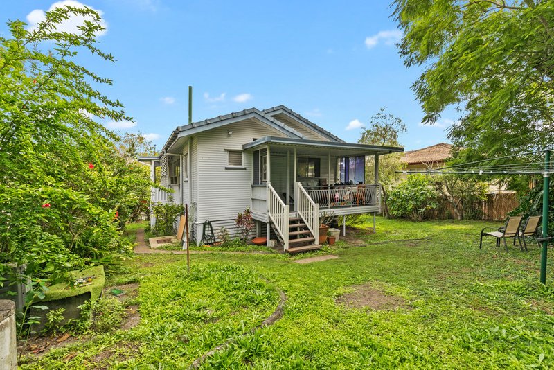 Photo - 64 Chalfont Street, Salisbury QLD 4107 - Image 7