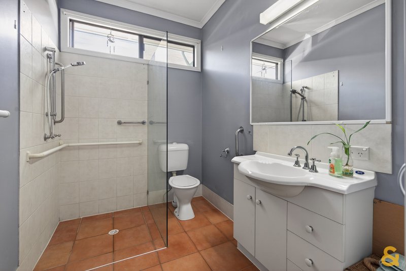 Photo - 64 Chandos Street, Wynnum West QLD 4178 - Image 8