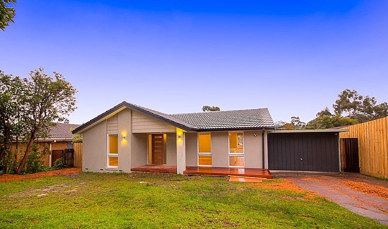 64 Chartwell Drive, Wantirna VIC 3152