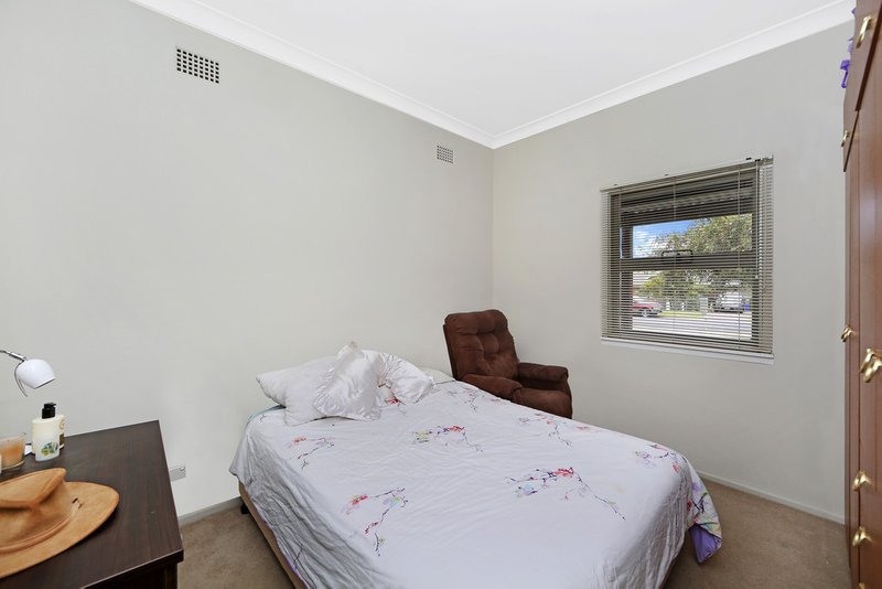 Photo - 64 Chelmsford Road, Lake Haven NSW 2263 - Image 7