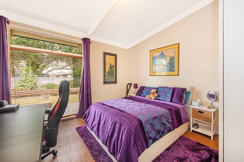 Photo - 64 Circle Drive North, Cranbourne VIC 3977 - Image 12