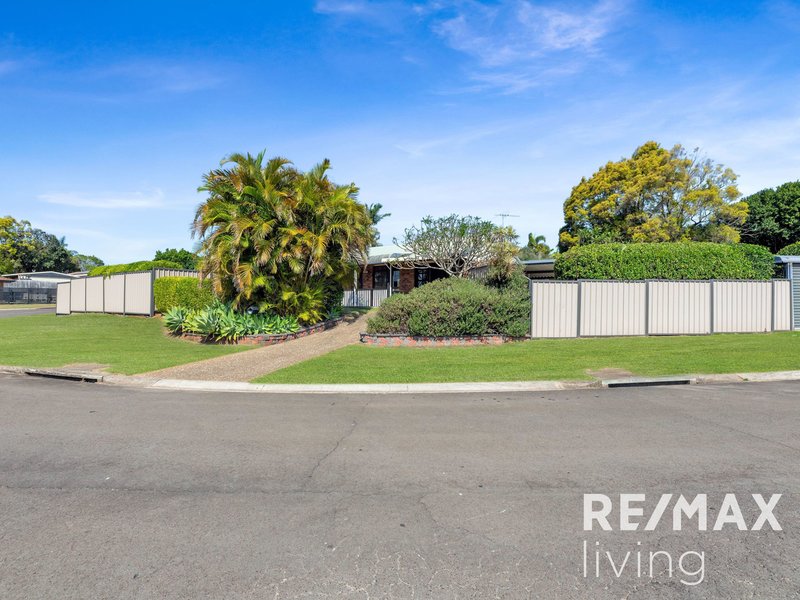 Photo - 64 Crestridge Crescent, Morayfield QLD 4506 - Image 2