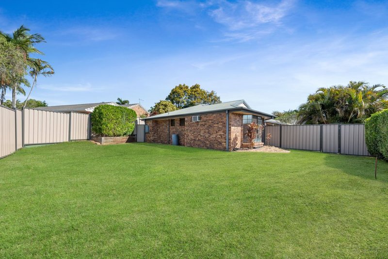 Photo - 64 Crestridge Crescent, Morayfield QLD 4506 - Image 20