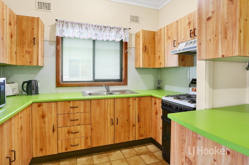 Photo - 64 Crudge Road, Marayong NSW 2148 - Image 2