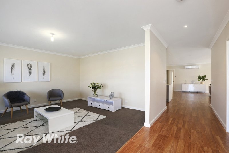 Photo - 64 Darriwell Drive, Bannockburn VIC 3331 - Image 4