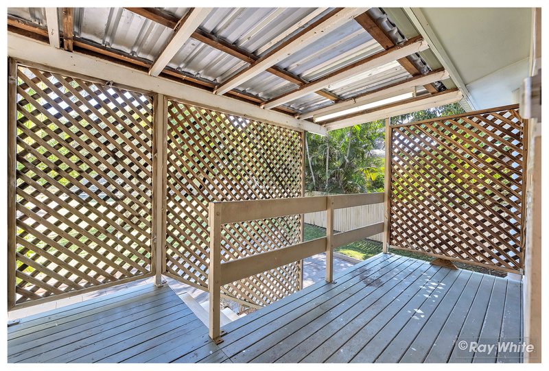 Photo - 64 Davis Street, The Range QLD 4700 - Image 4