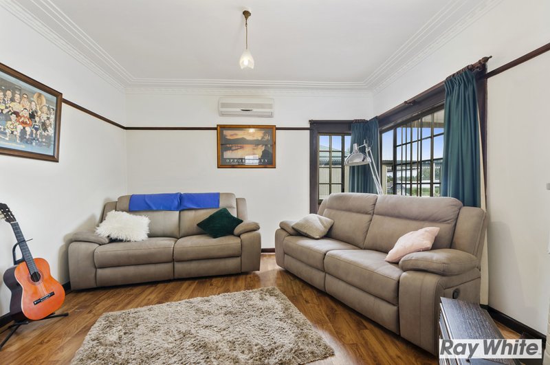 Photo - 64 Dobbie Ave , East Corrimal NSW 2518 - Image 3