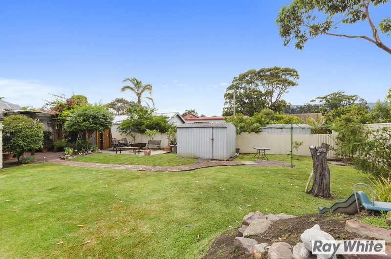 Photo - 64 Dobbie Ave , East Corrimal NSW 2518 - Image 7