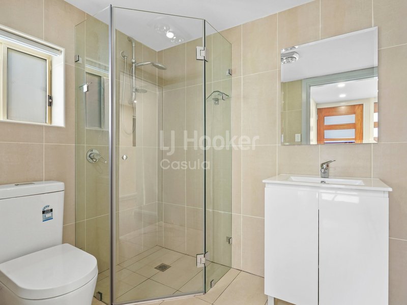 Photo - 64 Dobell Road, Eagle Vale NSW 2558 - Image 9