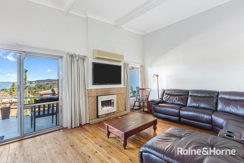 Photo - 64 Donnison Street, Gosford NSW 2250 - Image 5