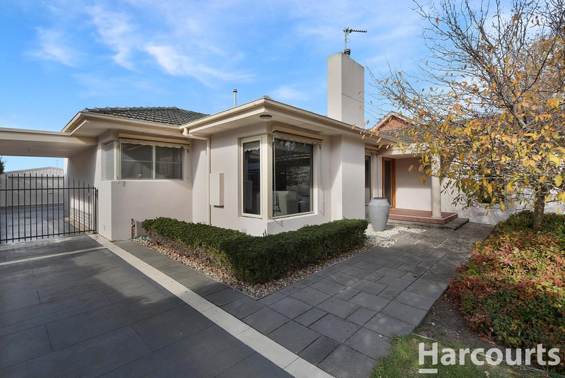 64 Dooen Road, Horsham VIC 3400