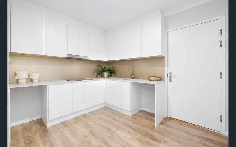 Photo - 64 Doran Circuit, Park Ridge QLD 4125 - Image 3