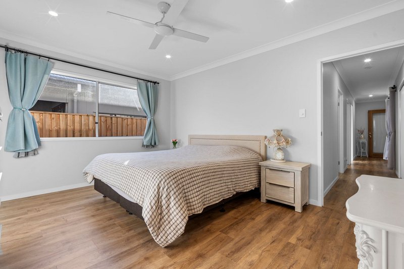 Photo - 64 Doran Circuit, Park Ridge QLD 4125 - Image 9