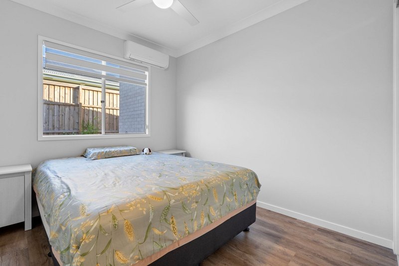 Photo - 64 Doran Circuit, Park Ridge QLD 4125 - Image 10