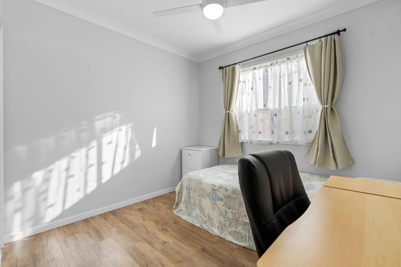 Photo - 64 Doran Circuit, Park Ridge QLD 4125 - Image 13