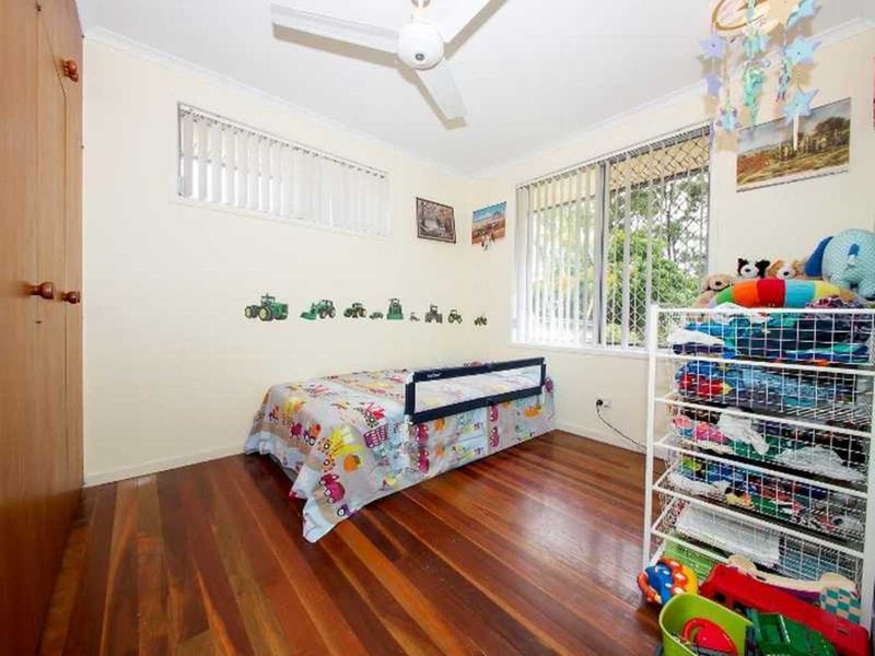 Photo - 64 Eaglesfield Street, Beaudesert QLD 4285 - Image 8