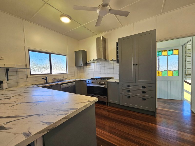 Photo - 64 Eleventh Avenue, Home Hill QLD 4806 - Image 5
