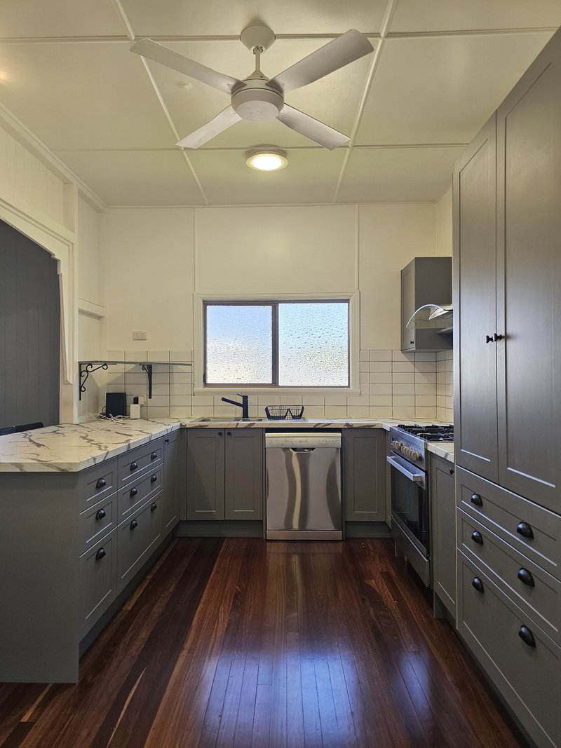Photo - 64 Eleventh Avenue, Home Hill QLD 4806 - Image 6