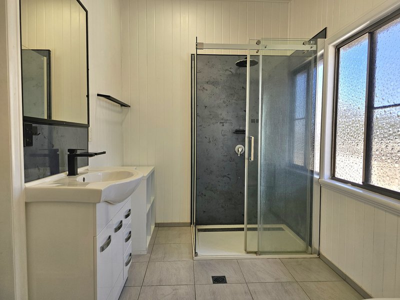 Photo - 64 Eleventh Avenue, Home Hill QLD 4806 - Image 12