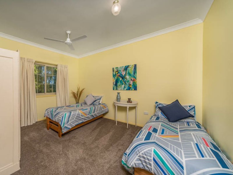 Photo - 64 Farringdon Road, Christmas Creek QLD 4285 - Image 11