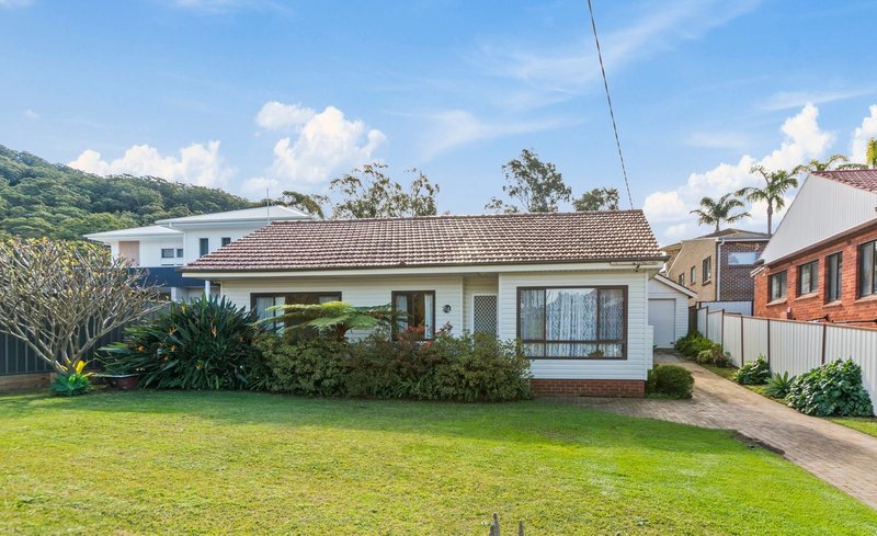 Photo - 64 Francis Street, Corrimal NSW 2518 - Image 1