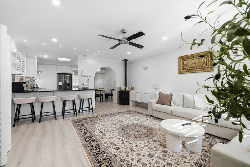 Photo - 64 Gaskin Road, Kenwick WA 6107 - Image 13