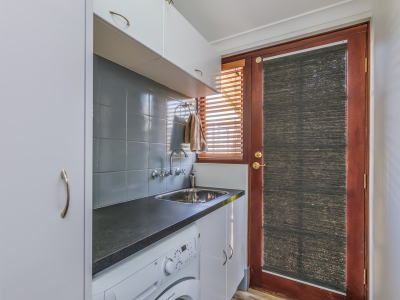 Photo - 64 Gay Street, Huntingdale WA 6110 - Image 15