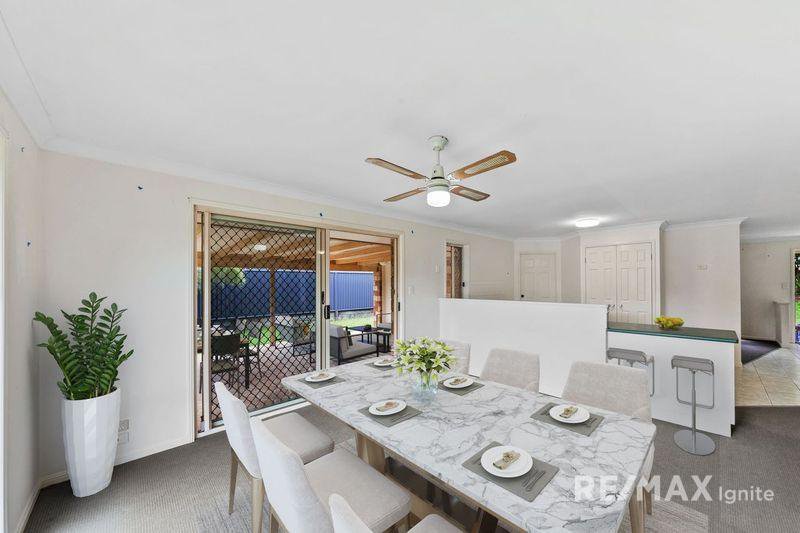 Photo - 64 Glorious Way, Forest Lake QLD 4078 - Image 2