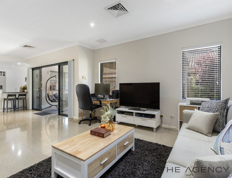 Photo - 64 Goodwood Way, Canning Vale WA 6155 - Image 15