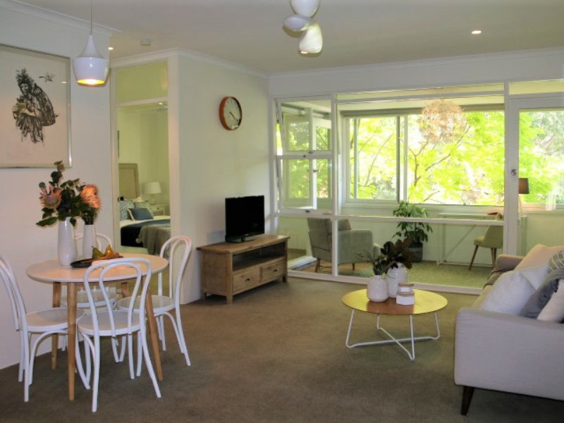 Photo - 6/4 Grafton Crescent, Dee Why NSW 2099 - Image 1