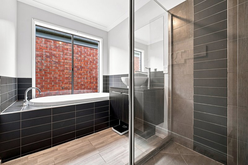Photo - 64 Gregson Grove, Lyndhurst VIC 3975 - Image 7