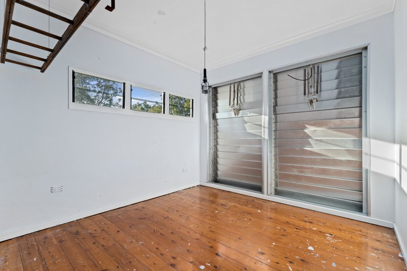 Photo - 64 Haig Street, Wynnum West QLD 4178 - Image 10