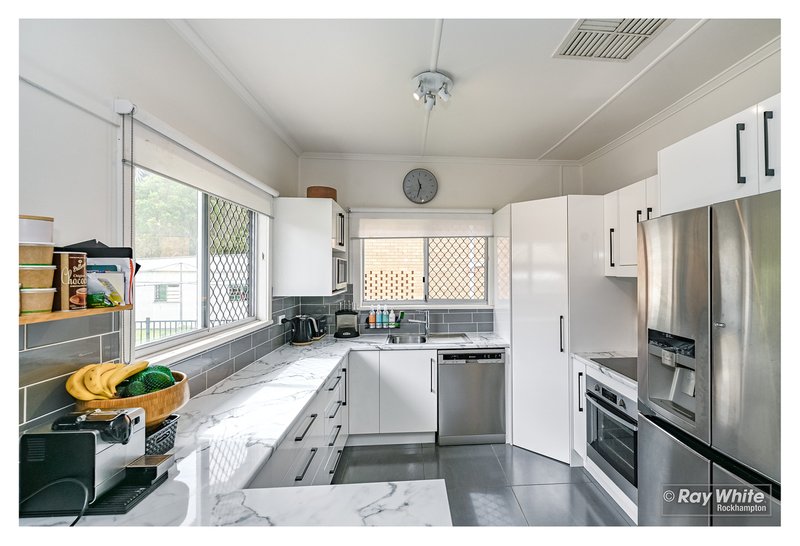 Photo - 64 Hamilton Avenue, Wandal QLD 4700 - Image 2