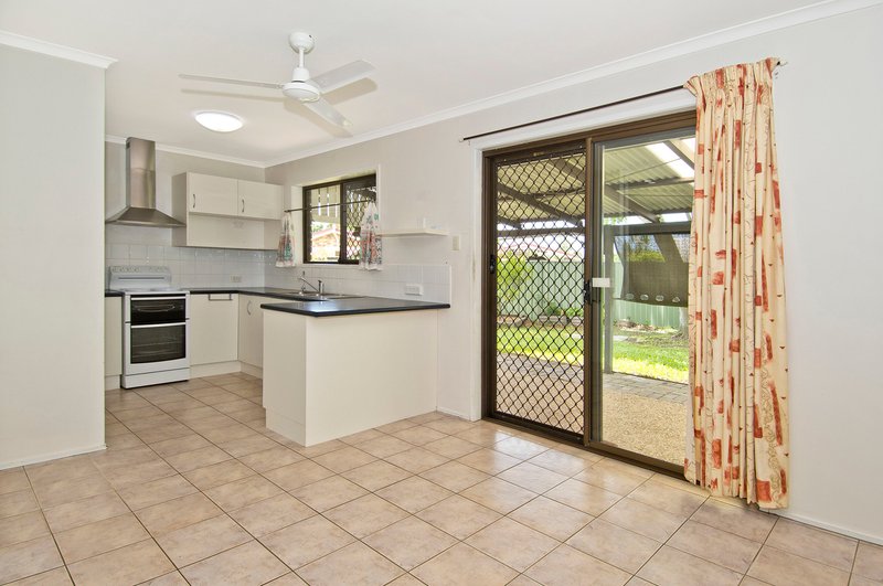 Photo - 64 Harding Boulevard, Mount Warren Park QLD 4207 - Image 12