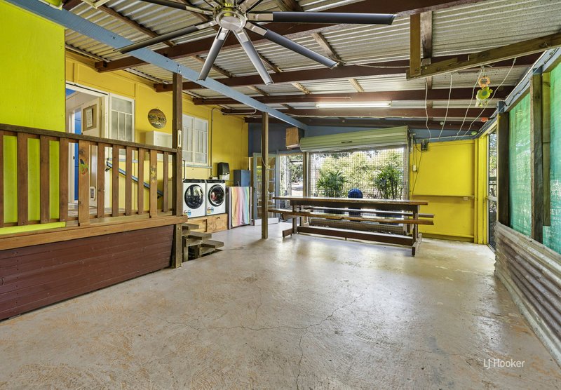 Photo - 64 Hart Street, Blackbutt QLD 4314 - Image 9