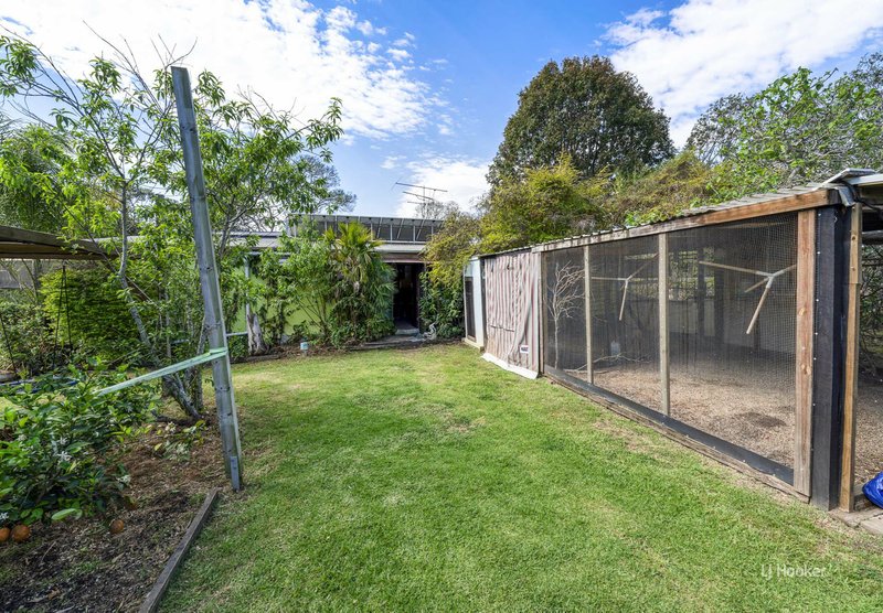Photo - 64 Hart Street, Blackbutt QLD 4314 - Image 11