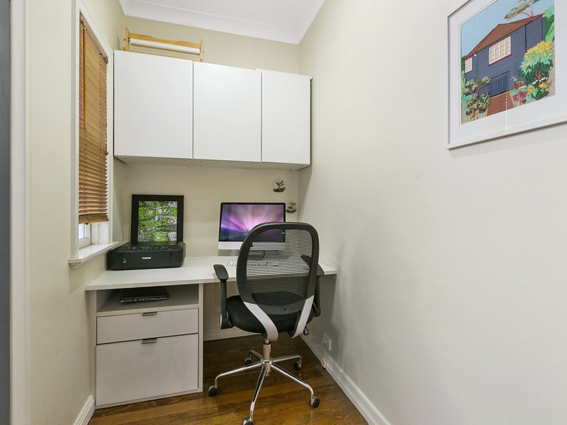 Photo - 64 Hawkwood Street, Mount Gravatt East QLD 4122 - Image 10